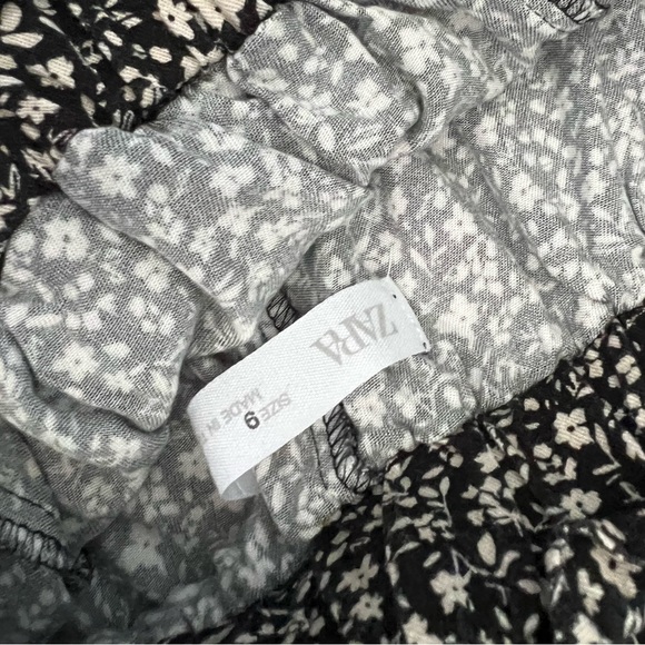 See of two mini skirts by Zara, size 8-9 - Picture 5 of 6